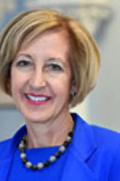 Portrait of Donna Hoylman Peduto