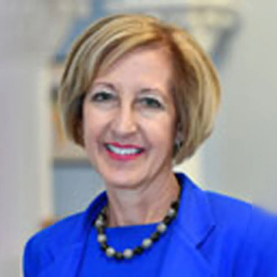 Portrait of Donna Hoylman Peduto